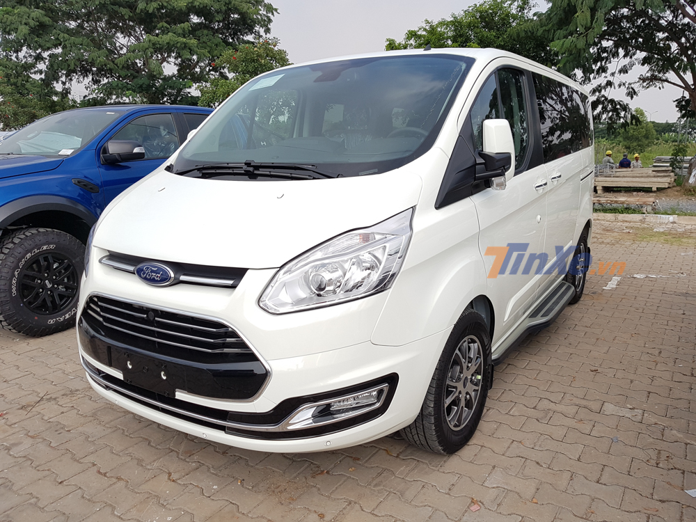  Ford Tourneo, mẫu xe mang trong m&igrave;nh kỳ vọng định nghĩa lại ph&acirc;n kh&uacute;c &ldquo;xe vận tải cao cấp&rdquo; cũng sẽ xuất hiện tại VMS kỳ n&agrave;y.