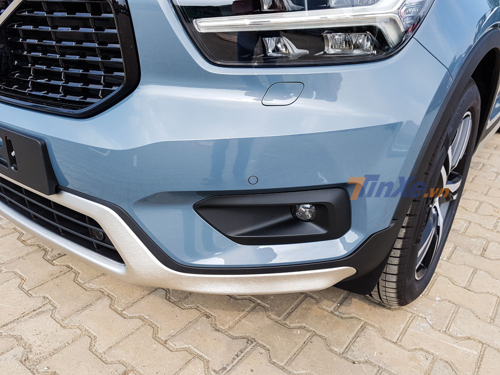 Tr&aacute;i tim n&agrave;y của Volvo XC40 T5 2020 tạo ra c&ocirc;ng suất tối đa 252 m&atilde; lực v&agrave; m&ocirc;-men xoắn cực đại 350 Nm