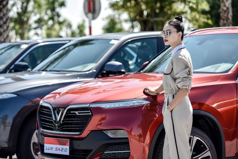 Đến với gian hàng của VinFast, khách tham quan triển lãm sẽ có cơ hội được gặp gỡ và giao lưu với đại sứ thương hiệu Việt: đạo diễn điện ảnh Ngô Thanh Vân