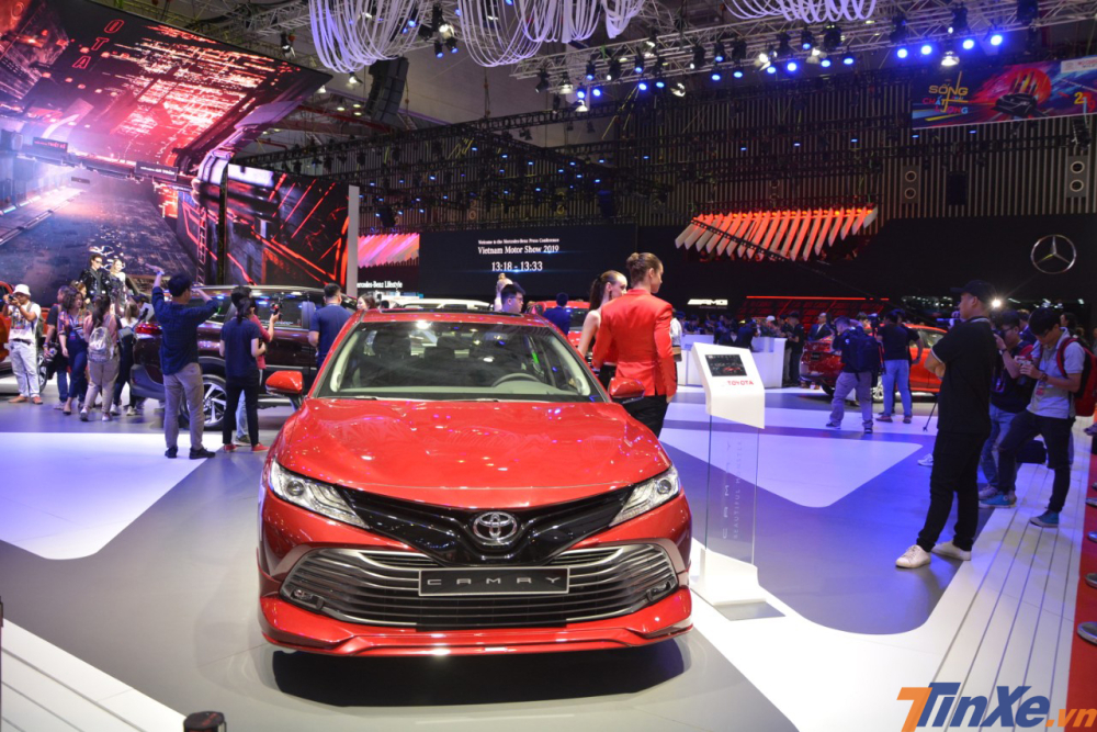 Toyota Camry, Innova, Fortuner, Rush v&agrave; Hilux l&agrave; những mẫu xe được trưng b&agrave;y tại triển l&atilde;m VMS 2019
