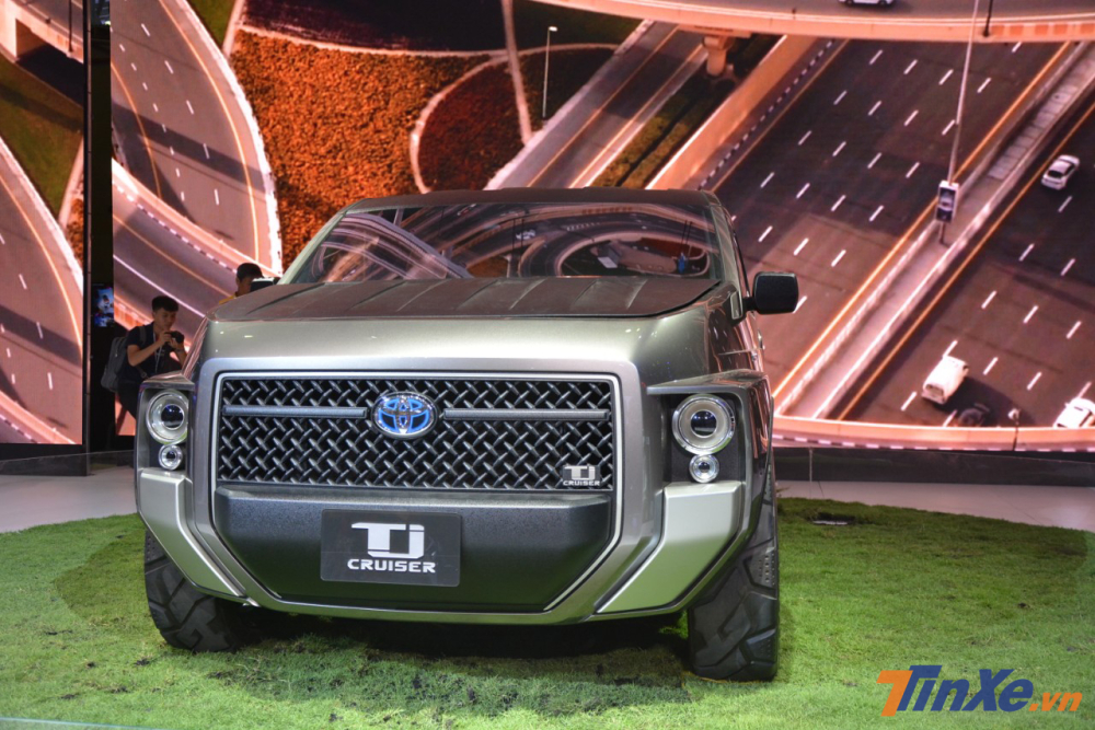 Thiết kế mặt calăng Toyota TJ Cruiser