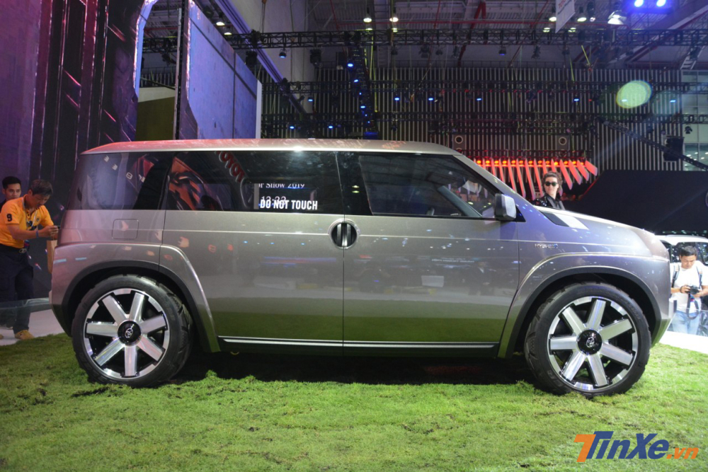 Toyota TJ Cruiser Concept mang thiết kế kết hợp giữa SUV và xe van