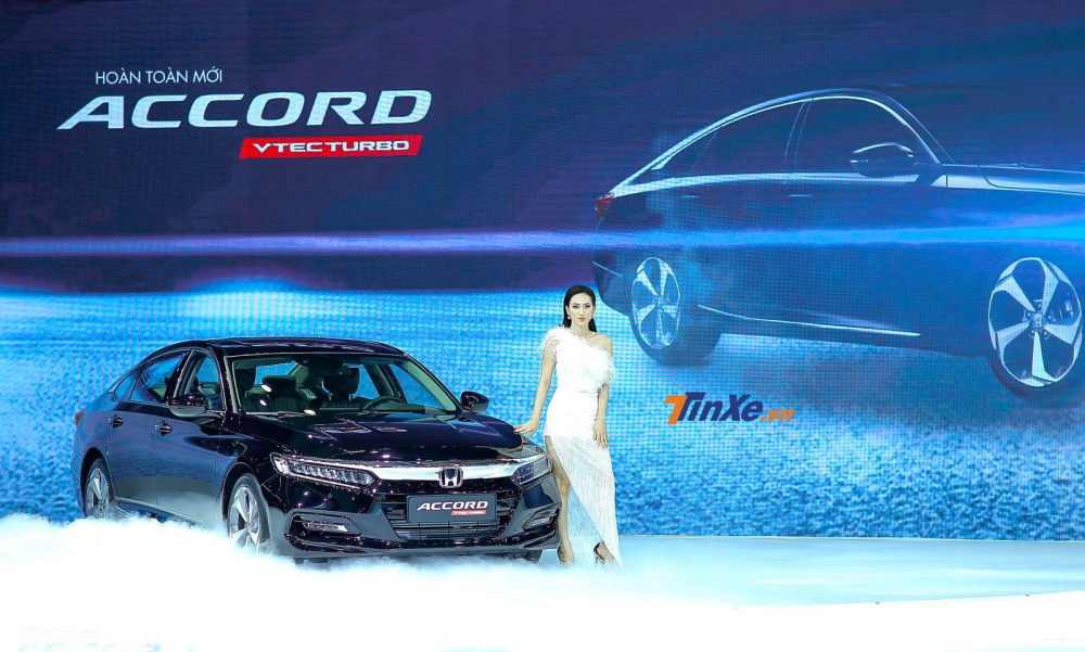 Honda Accord 2019 đ&atilde; ch&iacute;nh thức được giới thiệu tại triển l&atilde;m VMS 2019 (Ảnh: Hiển Xăm)