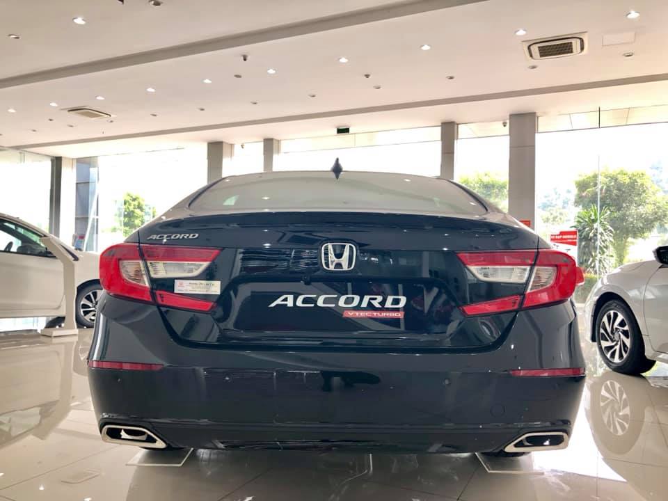 Xe sở hữu động cơ tăng &aacute;p giống với người anh Honda CR-V (Ảnh: Đo&agrave;n Ki&ecirc;n)