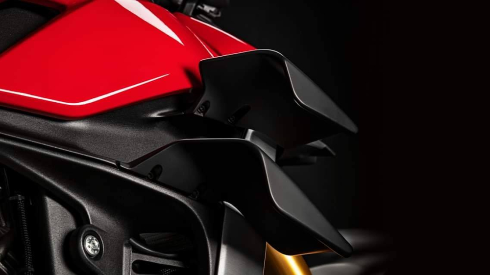 Cặp cánh gió đặc biệt của Ducati Streetfighter V4