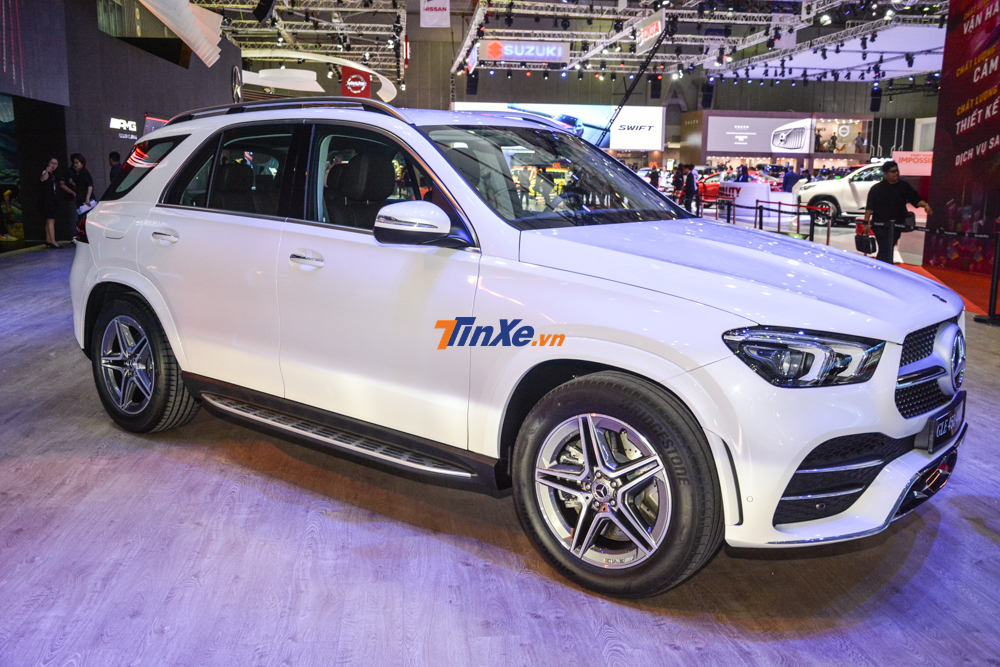 Mercedes GLE 450 4Matic 2019 còn có các trang bị hỗ trợ lái xe an toàn