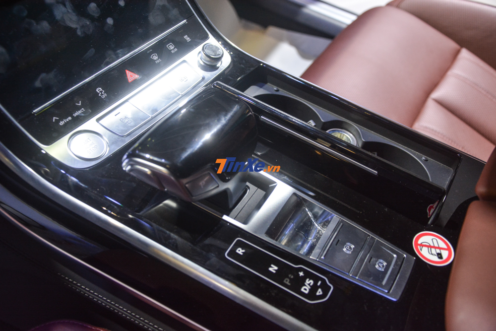 động cơ tr&ecirc;n Audi A8L thế hệ mới sẽ kết hợp với hệ thống dẫn động 4 b&aacute;nh th&ocirc;ng qua hộp số tự động 8 cấp mới
