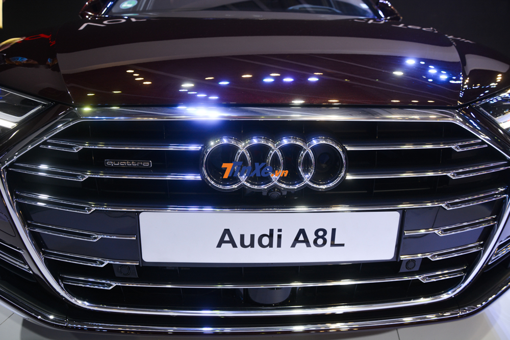 Chưa hết, Audi A8L thế hệ mới c&ograve;n c&oacute; lưới tản nhiệt Singleframe h&igrave;nh lục gi&aacute;c rộng