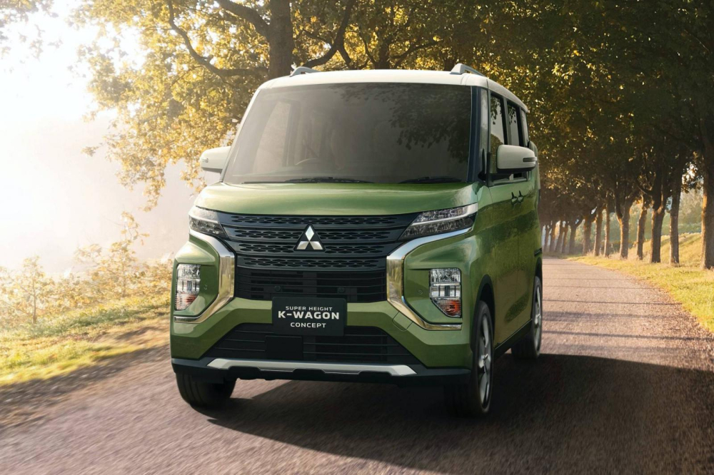 Đầu xe của Mitsubishi Super Height K-Wagon được áp dụng ngôn ngữ thiết kế Dynamic Shield