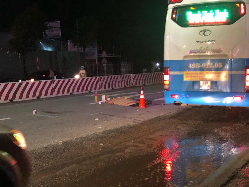 Hiện trường vụ &ocirc; t&ocirc; g&acirc;y tai nạn chết người rồi bỏ trốn