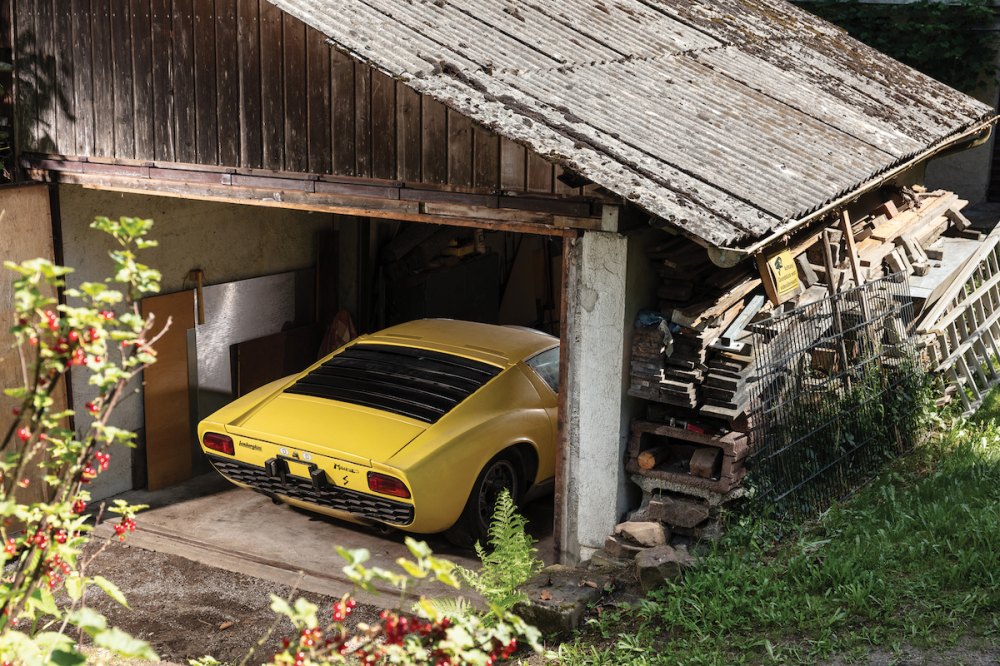 Sau 50 năm, chiếc Lamborghini Miura mới chạy chưa đến 30.000 km Sau 50 năm, chiếc Lamborghini Miura mới chạy chưa đến 30.000 km