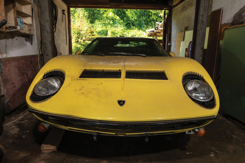 Trước khi được bán đấu giá, chiếc Lamborghini Miura mới qua tay 2 đời chủ Trước khi được bán đấu giá, chiếc Lamborghini Miura mới qua tay 2 đời chủ