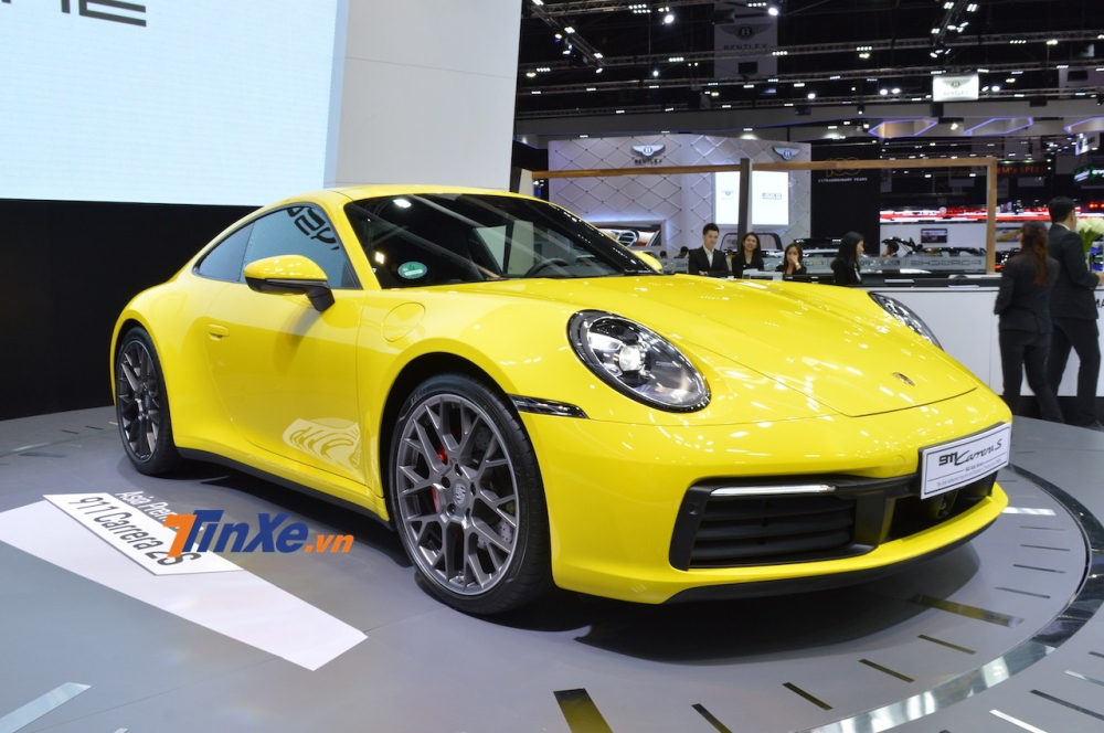 Vẻ đẹp của Porsche 911 Carrera S 2020