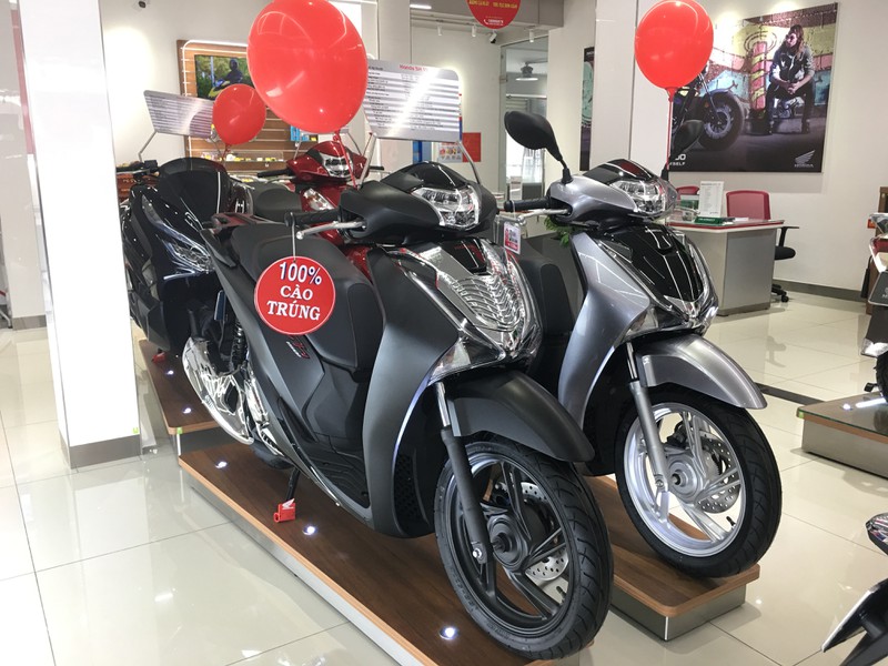 Gi&aacute; xe Honda SH đ&atilde; bắt đầu giảm để h&uacute;t kh&aacute;ch hơn