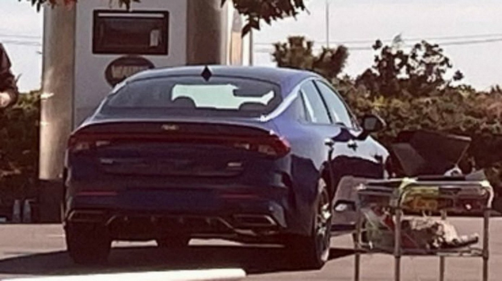 Thiết kế đuôi xe của Kia Optima 2020