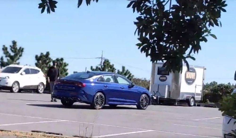 Kia Optima 2020 bất ngờ xuất hiện trên đường phố