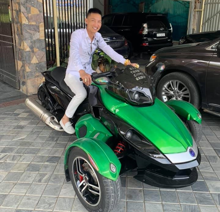 Mô tô 3 bánh Can-Am Spyder Mô tô 3 bánh Can-Am Spyder