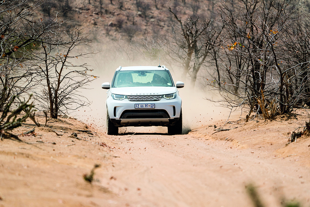 Những tính năng vượt địa hình nổi bật cảu dòng xe Land Rover sẽ được phô diễn thông qua các bài thử nghiệm đến từ chuyên gia nước ngoài.