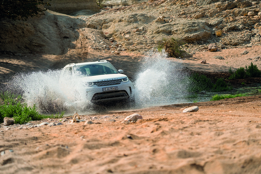Land Rover tiếp tục đưa sự kiện Above and Beyond Tour đến với khách hàng Hà Nội trong tháng 11 này.