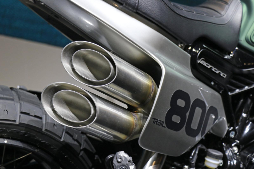 Lon pô vắt đậm chất Scrambler cho phiên bản Leoncino 800 Trail