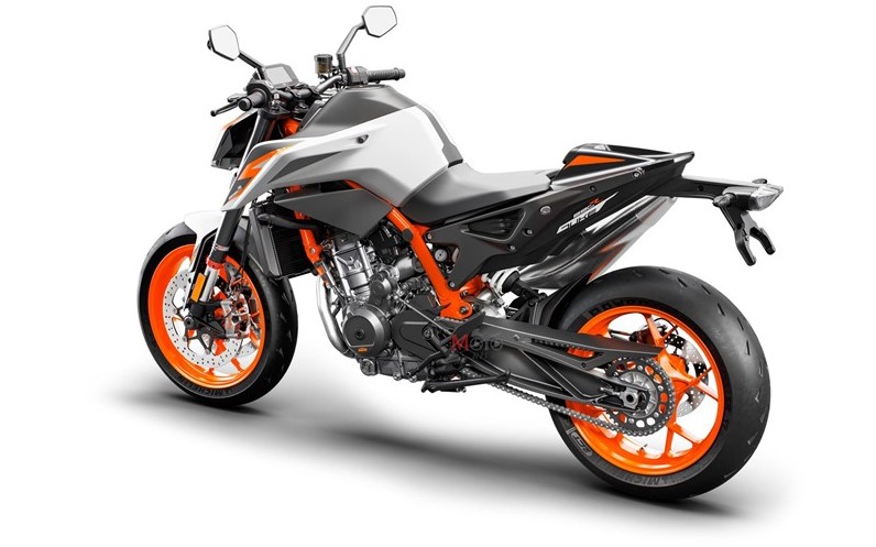 Tổng thể xe KTM 890 Duke R kh&ocirc;ng mấy kh&aacute;c biệt với mẫu KTM 790 Duke R