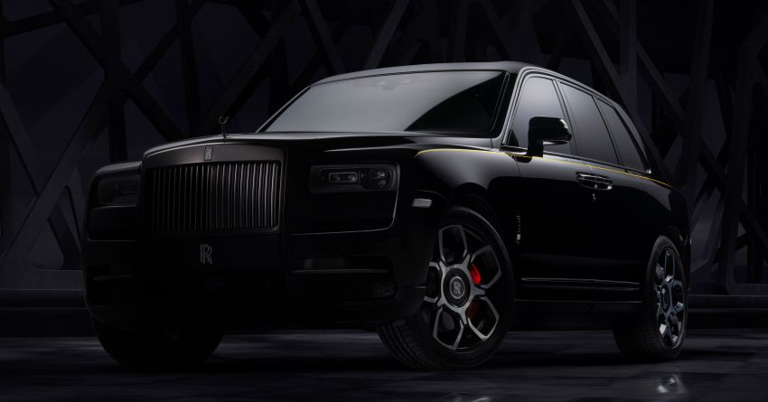 Rolls-Royce Cullinan Black Badge trình làng