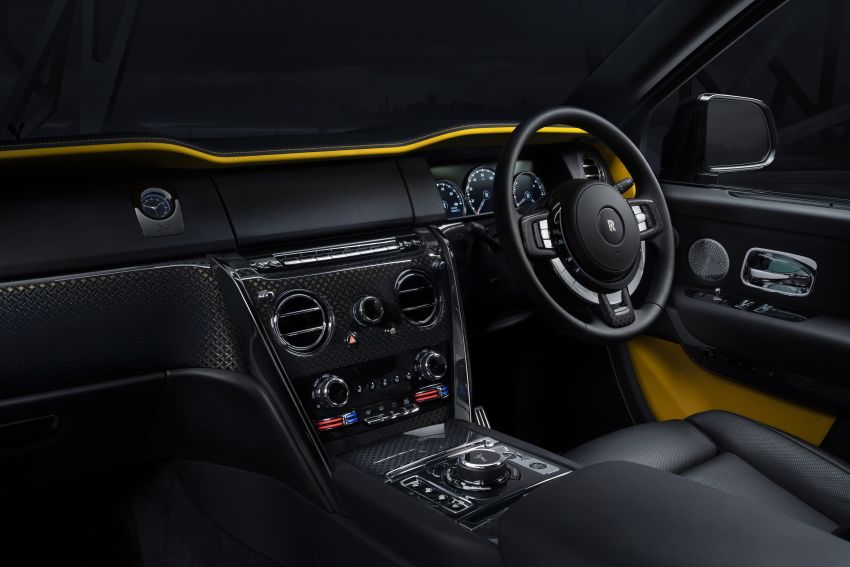 Nội thất bên trong Rolls-Royce Cullinan Black Badge