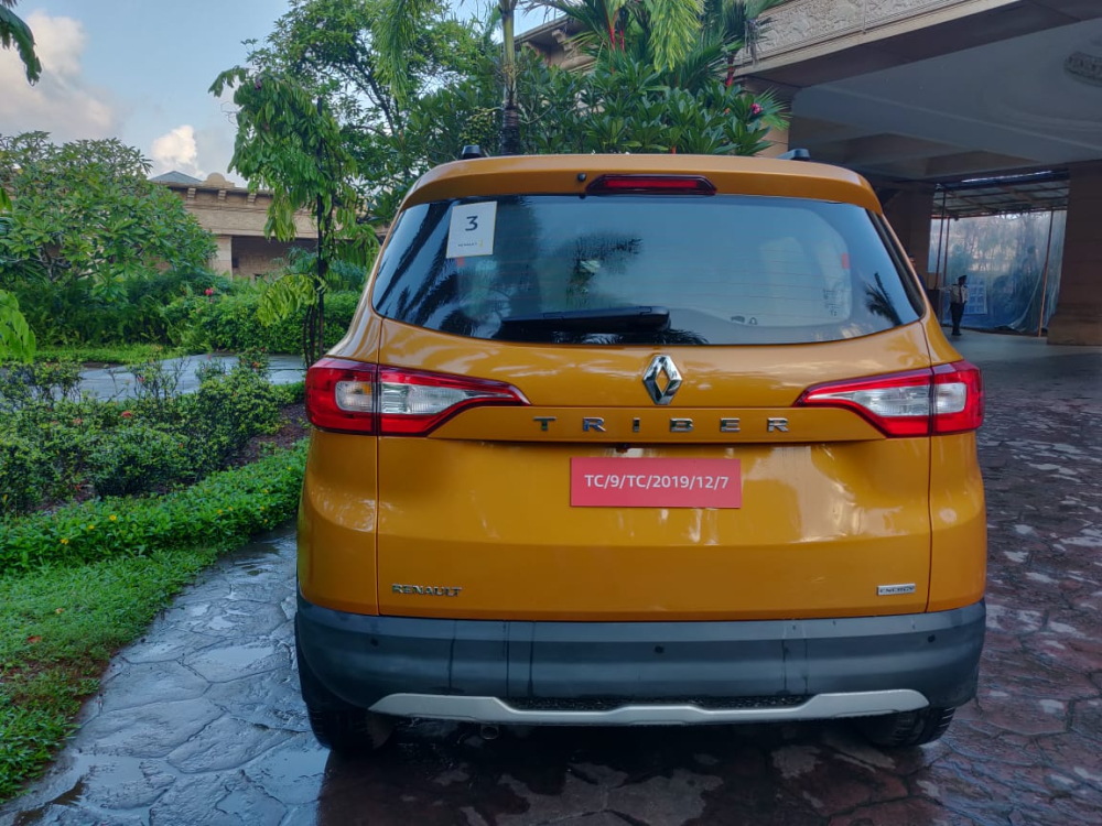 Renault Triber 2019 được trang bị động cơ khá yếu Renault Triber 2019 được trang bị động cơ khá yếu