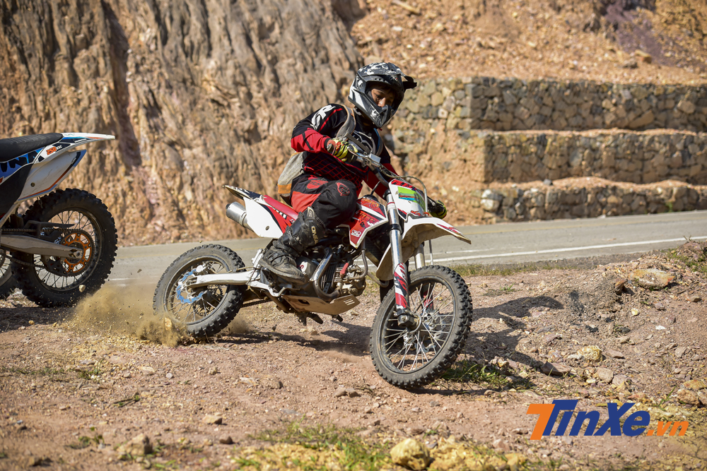 Kỹ thuật lu&ocirc;n l&agrave; yếu tố được đề cao trong bộ m&ocirc;n c&agrave;o c&agrave;o Enduro.