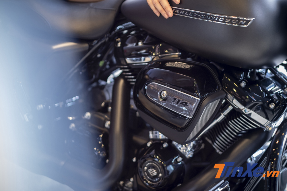Mẫu Road King Special được nâng cấp lên động cơ Milwaukee-Eight 114 Mẫu Road King Special được nâng cấp lên động cơ Milwaukee-Eight 114