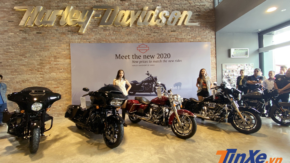 5 mẫu xe mới thuộc phiên bản 2020 của Harley-Davidson đã chính thức được ra mắt tại Việt Nam. 5 mẫu xe mới thuộc phiên bản 2020 của Harley-Davidson đã chính thức được ra mắt tại Việt Nam.