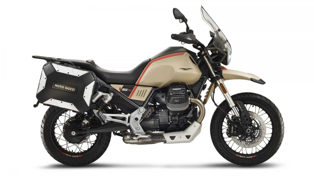 Động cơ của xe vẫn là máy V-Twin 853 cc