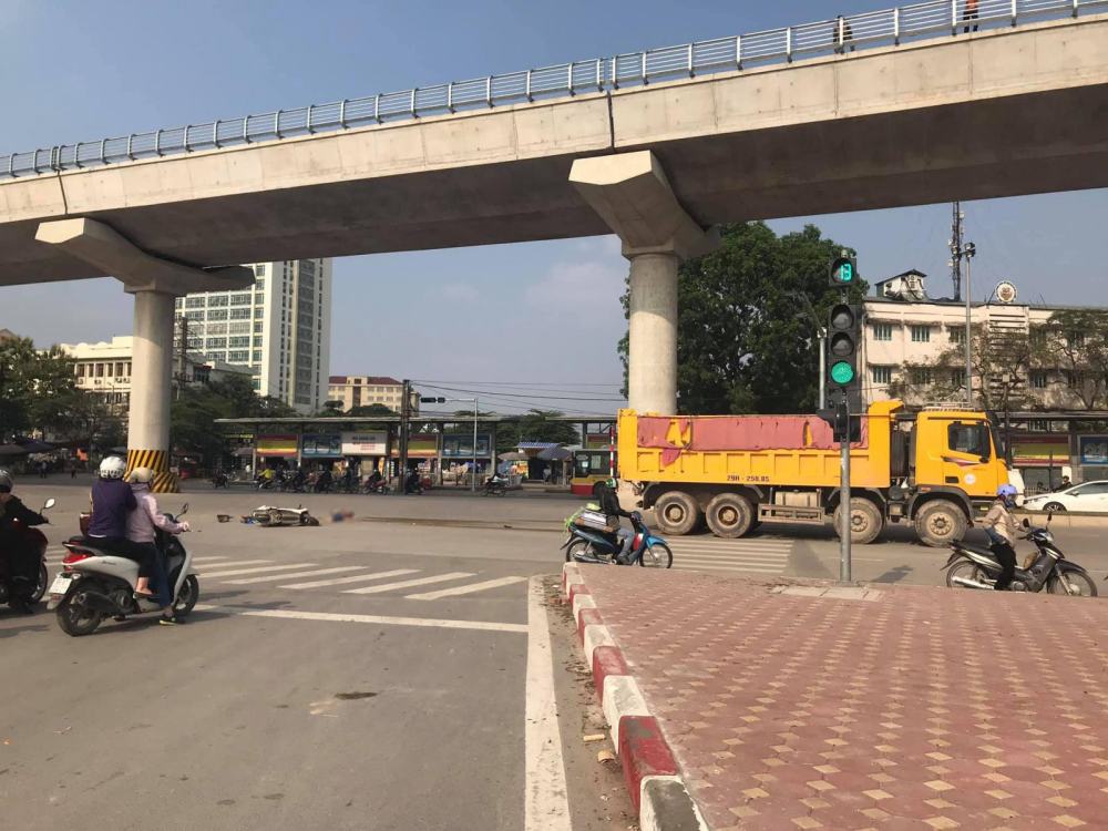Hiện trường vụ tai nạn thương t&acirc;m