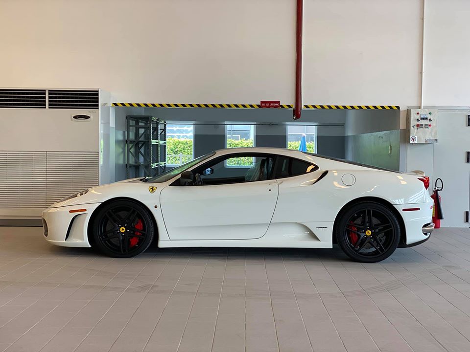  Số lượng siêu xe Ferrari F430 Coupe tại Việt Nam chỉ đếm trên đầu ngón tay
