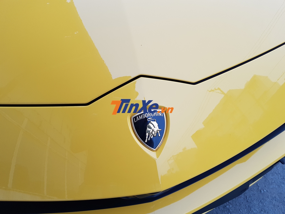 Lamborghini Urus cũng có sức mạnh đáng kinh ngạc nhất trong phân khúc SUV, mẫu xe này được trang bị khối động cơ V8, tăng áp kép, dung tích 4.0 lít, sản sinh công suất tối đa 650 mã lực Lamborghini Urus cũng có sức mạnh đáng kinh ngạc nhất trong phân khúc SUV, mẫu xe này được trang bị khối động cơ V8, tăng áp kép, dung tích 4.0 lít, sản sinh công suất tối đa 650 mã lực