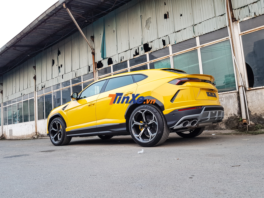 siêu SUV Lamborghini Urus còn có đến 6 chế độ lái khác nhau được điều khiển thông qua núm mang tên gọi Anima siêu SUV Lamborghini Urus còn có đến 6 chế độ lái khác nhau được điều khiển thông qua núm mang tên gọi Anima