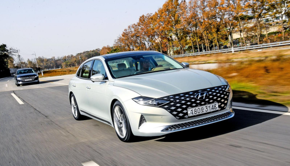Hyundai Grandeur 2020 c&oacute; 4 t&ugrave;y chọn động cơ