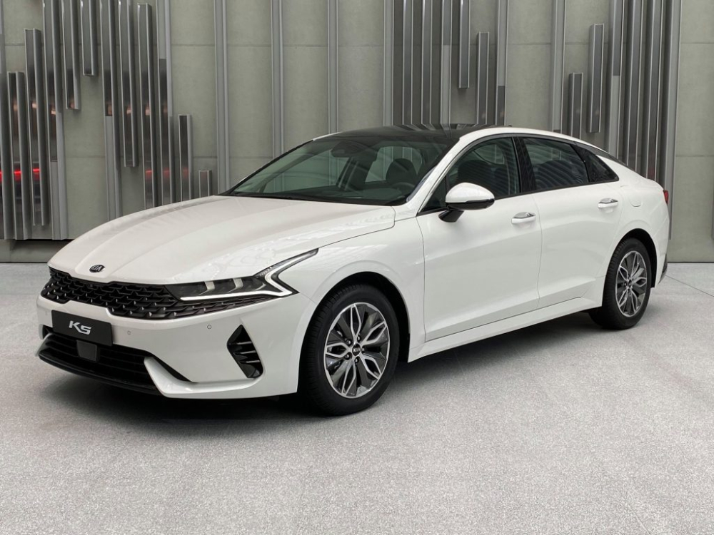 Kia Optima 2020 c&oacute; thiết kế sườn xe kh&aacute; đơn giản