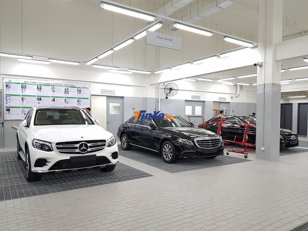 Hiện đ&acirc;y l&agrave; showroom Mercedes-Benz hiện đại bậc nhất Đ&ocirc;ng Nam &Aacute;