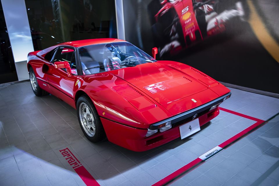 Cực phẩm Ferrari 288 GTO
