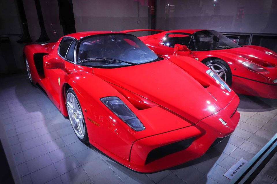 399 chiếc Ferrari Enzo được sản xuất