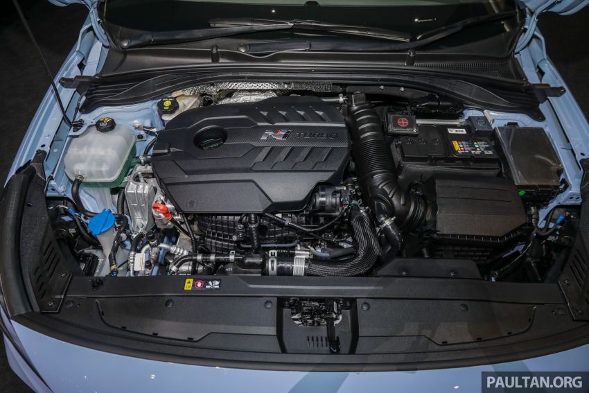 Hyundai i30 N được trang bị động cơ xăng tăng áp 2.0 lít