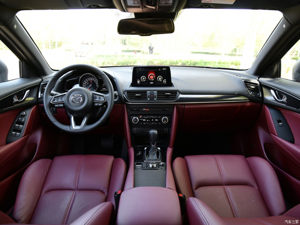 Nội thất của Mazda CX-4 2020 Nội thất của Mazda CX-4 2020