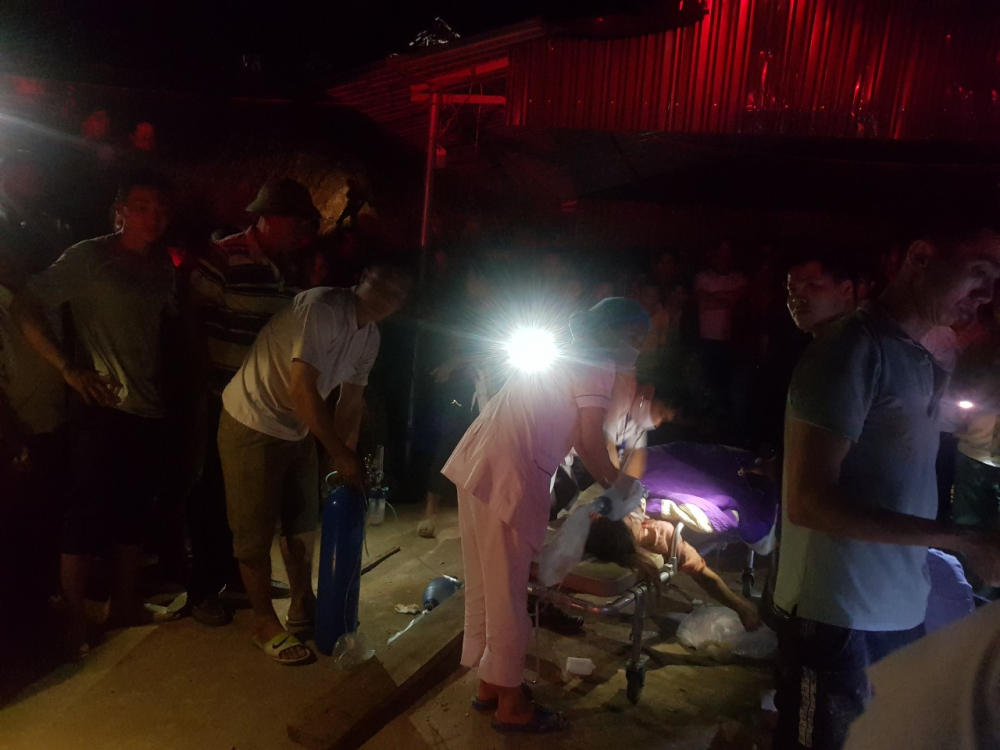 2 mẹ con chị Len đã tử vong sau khi được đưa ra khỏi khu vực đất vùi lấp