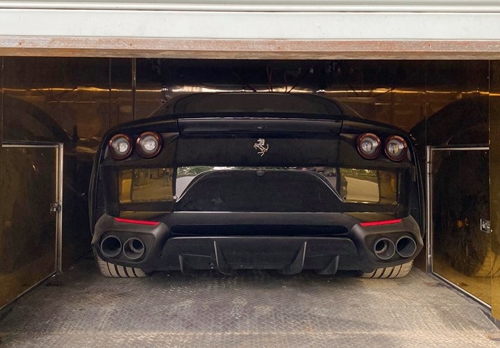 Ferrari 812 Superfast có vận tốc tối đa 340 km/h Ferrari 812 Superfast có vận tốc tối đa 340 km/h