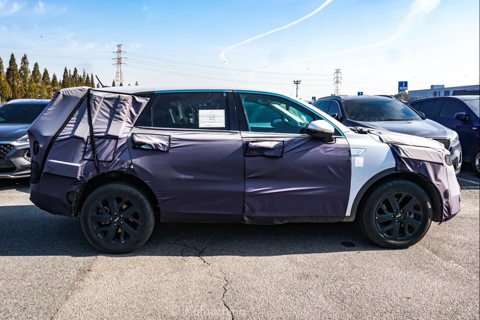 Thiết kế ngoại thất của Kia Sorento 2020 sẽ góc cạnh hơn trước