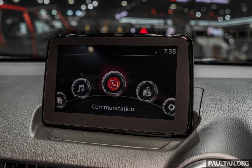 Màn hình thông tin giải trí hỗ trợ Apple CarPlay và Android Auto