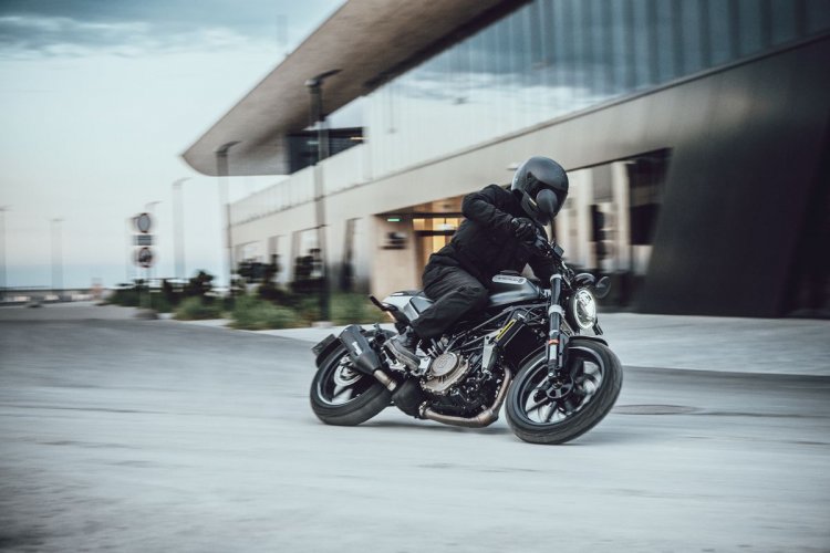 Husqvarna Svartpilen 250 Husqvarna Svartpilen 250