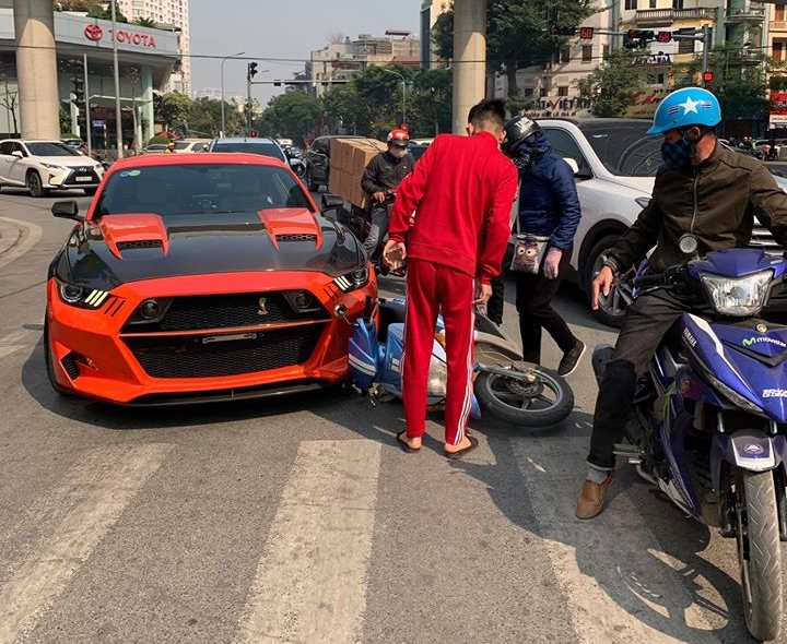Chiếc xe thể thao Ford Mustang này có gói độ body kit Rocket gần nửa tỷ đồng