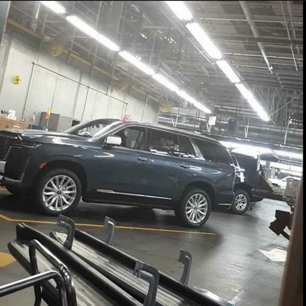 Thiết kế sườn xe của Cadillac Escalade 2021 bị cho là giống Chevrolet Tahoe thế hệ mới